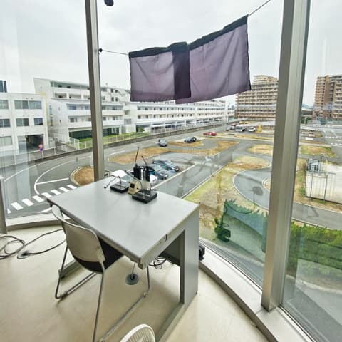 教習所の無線室の一例