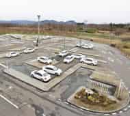 所内コースの様子。広々として運転しやすいです。