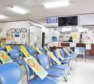 教習待ちの人が利用するロビーです。