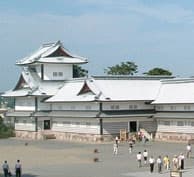 『金沢城公園』も人気のオススメ観光スポットです。
