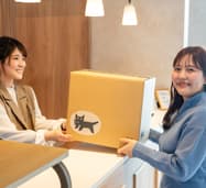 荷物が多くて悩んでいる方は「荷物宅配サービス」を是非ご利用ください。